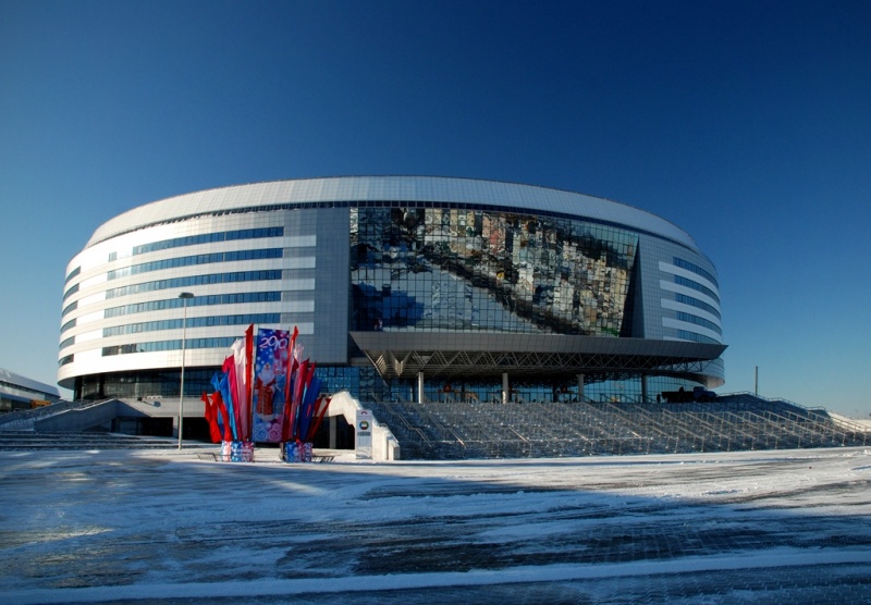 Где в Минске покататься на коньках и сколько это стоит?