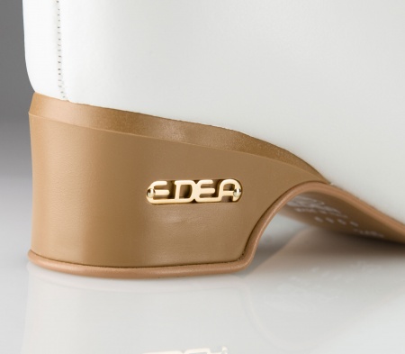 Фигурные коньки Edea Motivo Ivory с лезвием Rotation