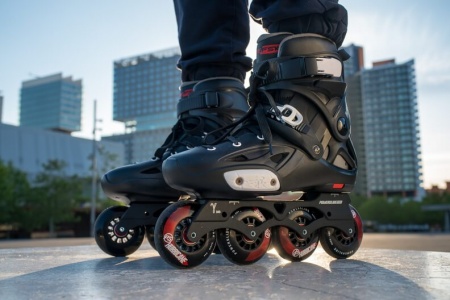 Роликовые коньки Powerslide Urban Imperial One Black Crimson