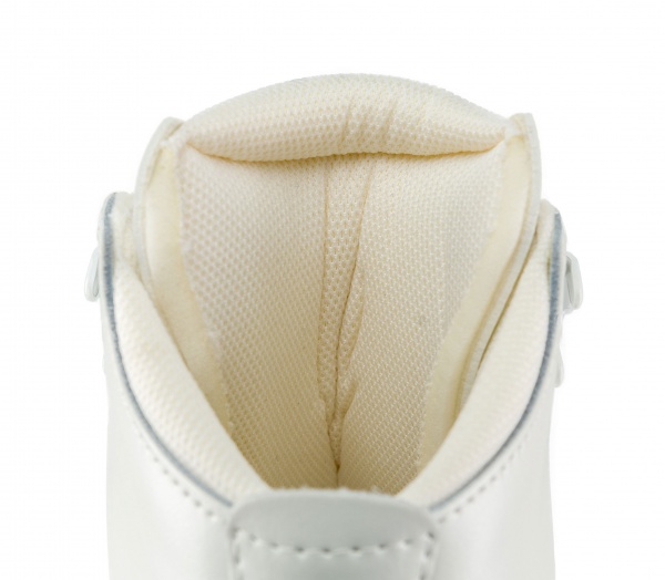 Фигурные коньки Edea Brio Ivory с лезвием Charme